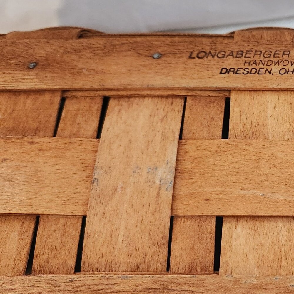 Longaberger Bread Basket vintage 1995 includes plastic protector SEE PHOTOS - Picture 2 of 7